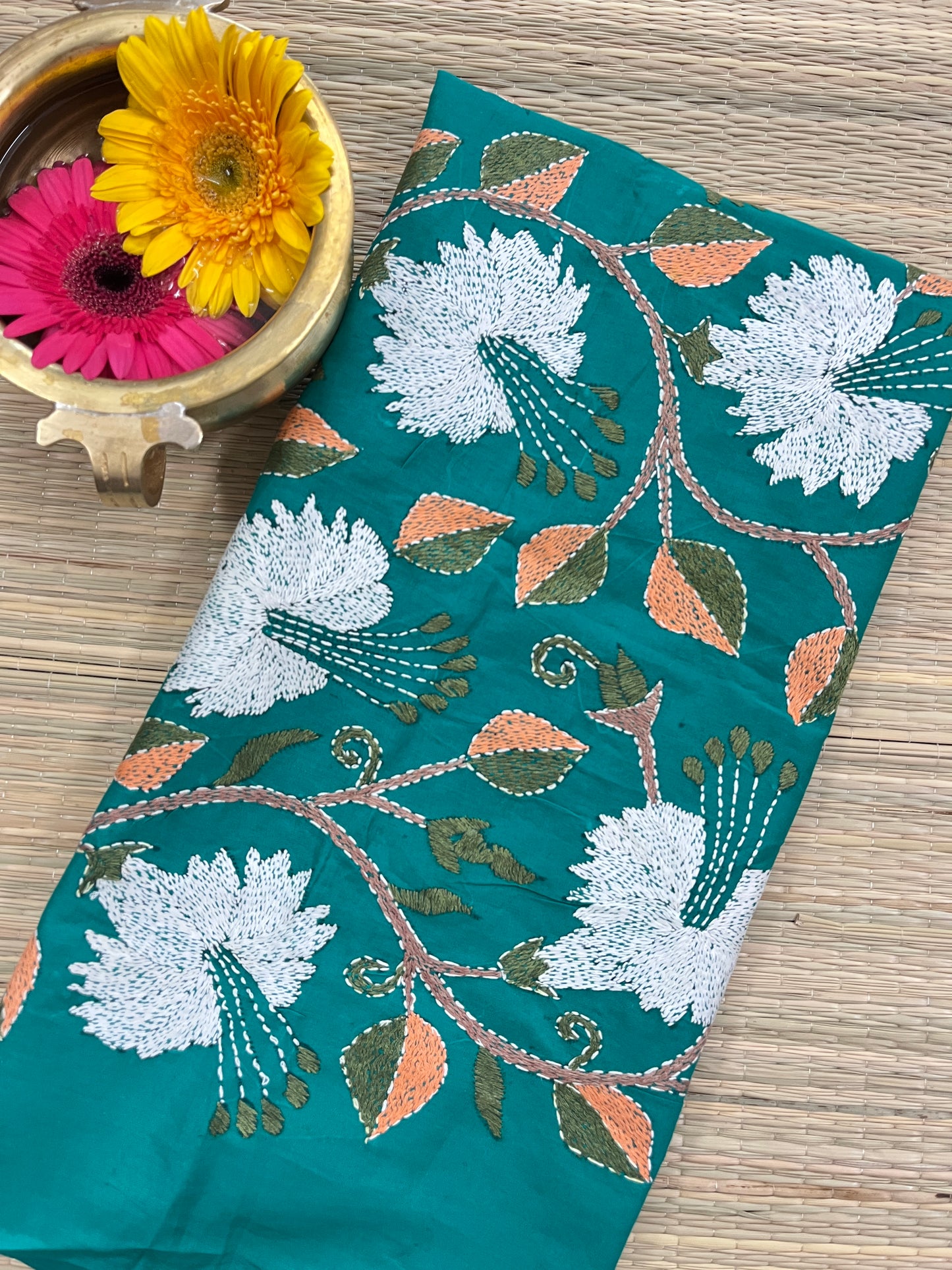 MKBP16 Mandhara Kanthawork Blouse Piece