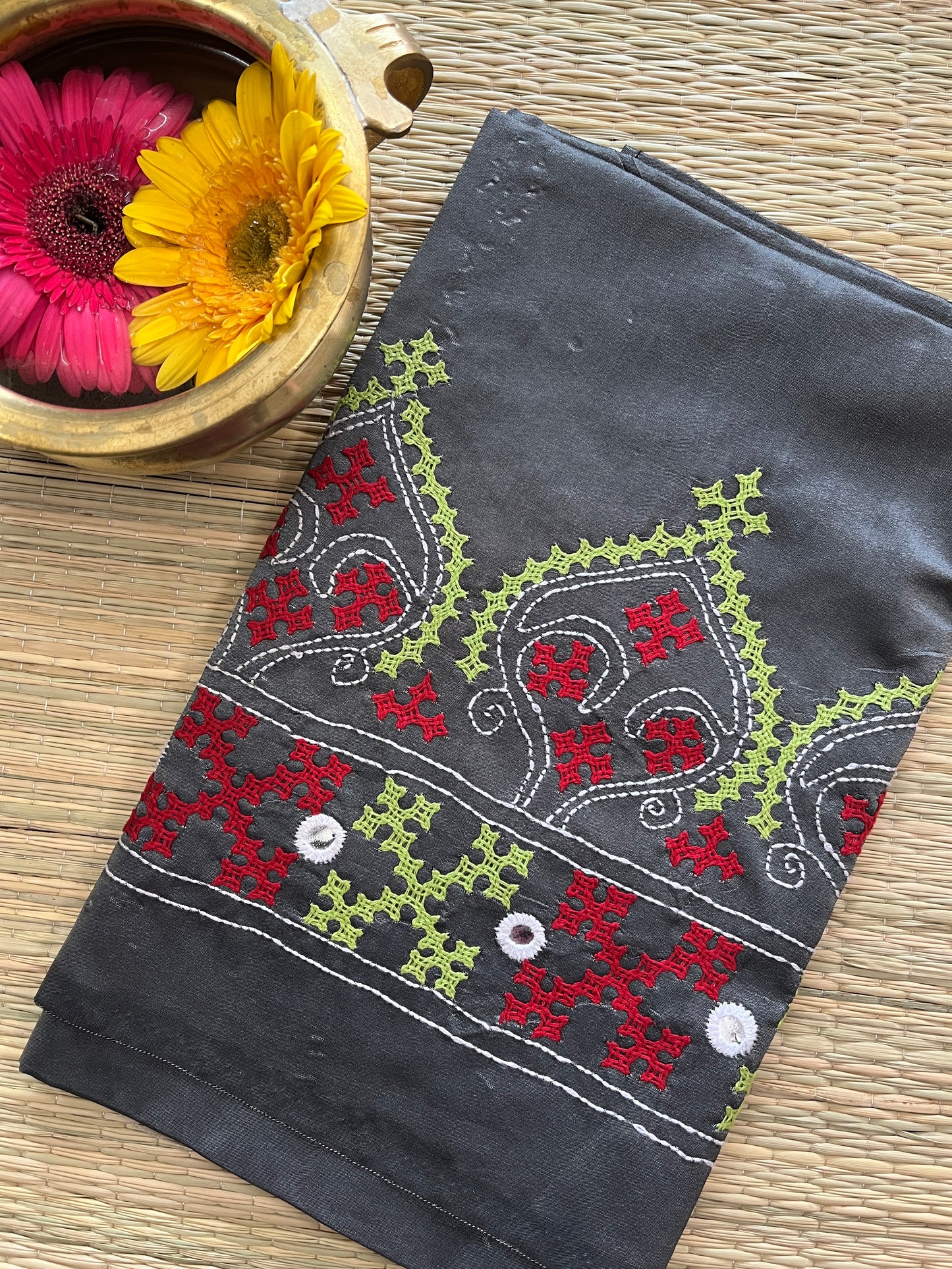 SKUBP5 Art Silk Kanthawork Blouse Piece