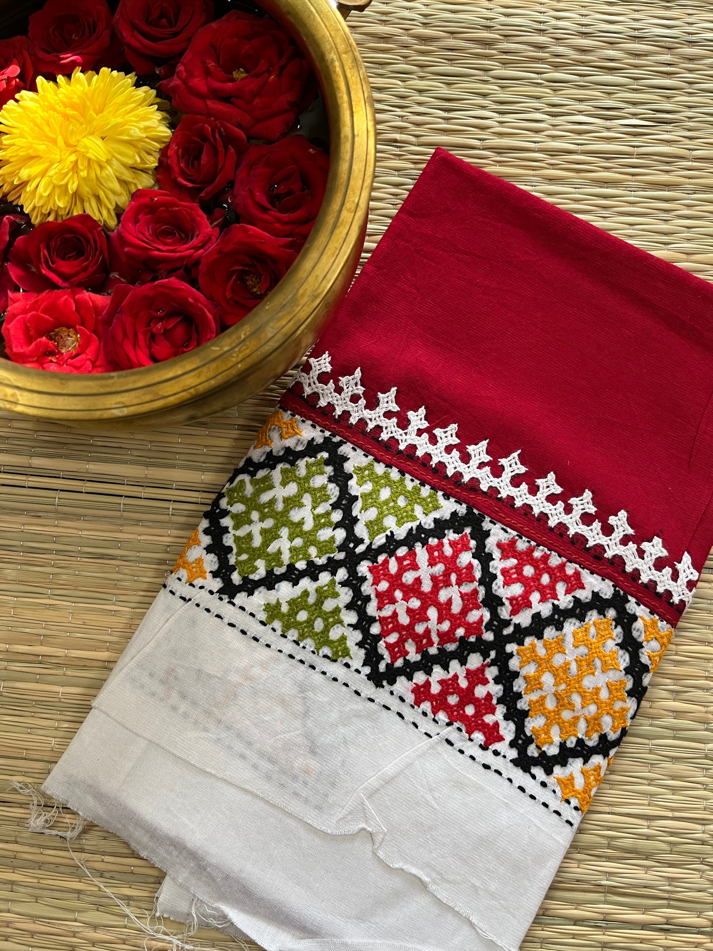 DKUBP20 Dual Color Kutchwork Blouse Piece
