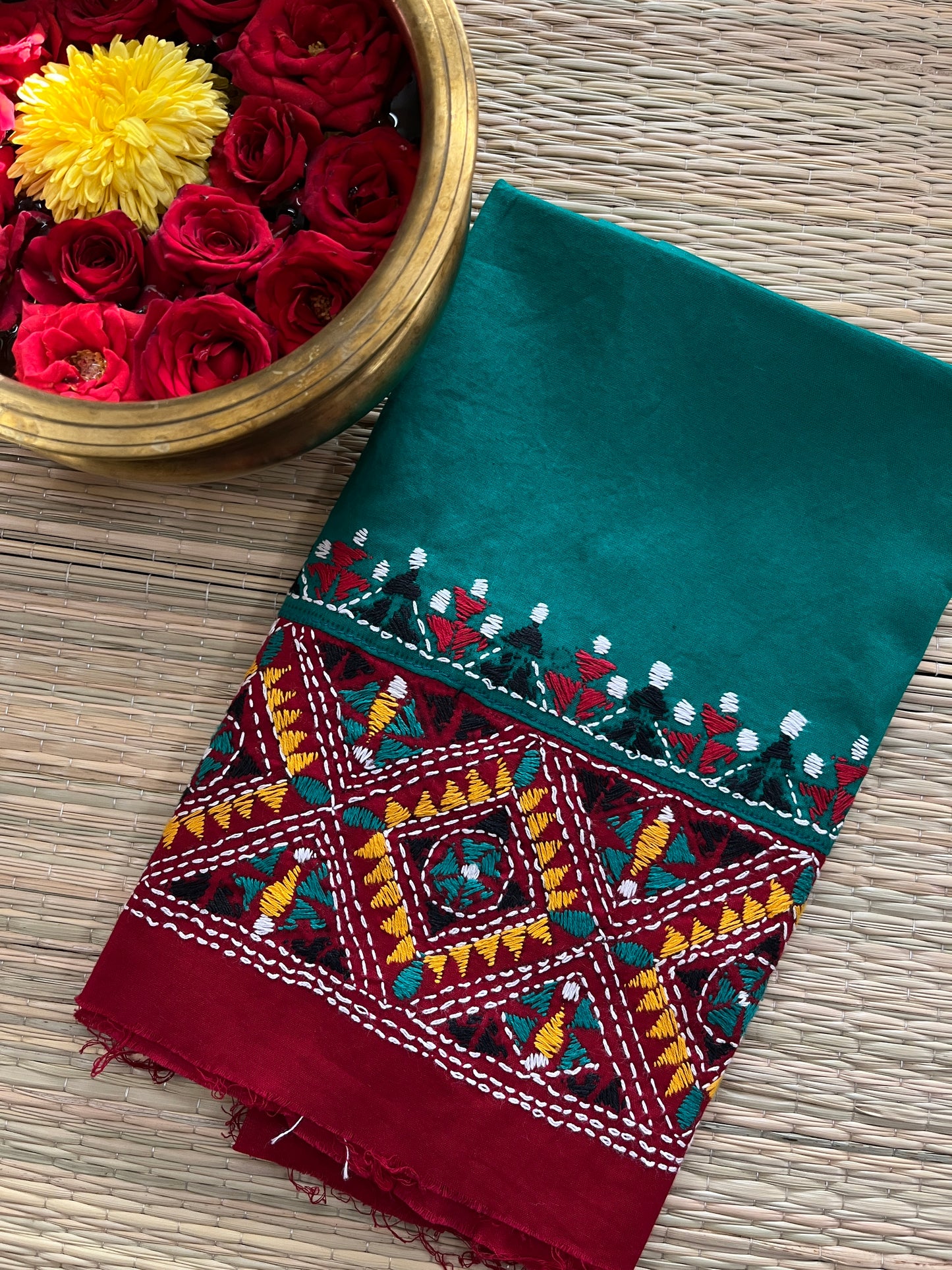 DKUBP49 Dual Color Kanthawork Blouse Piece