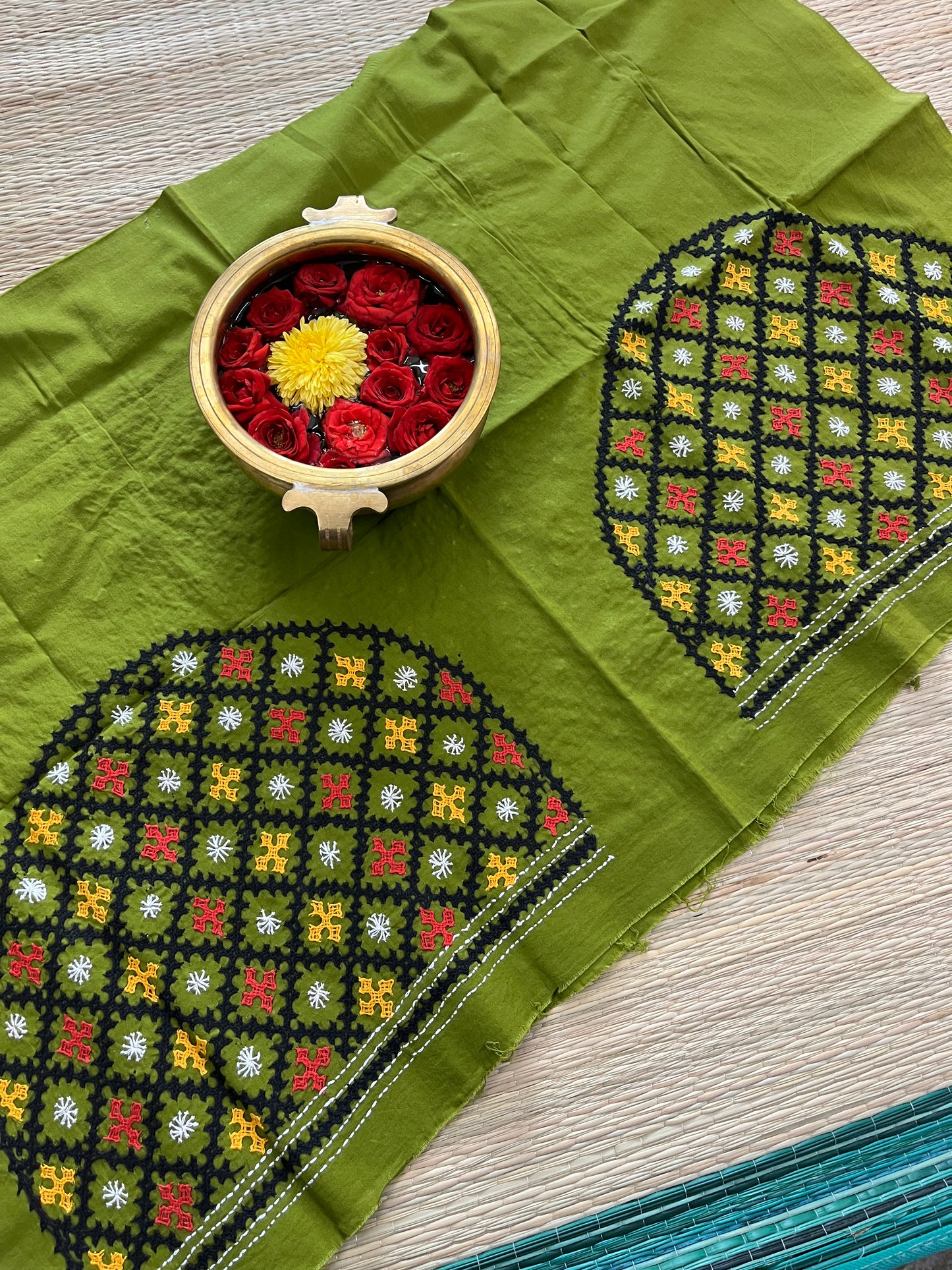 Grand Kutchwork Blouse Piece