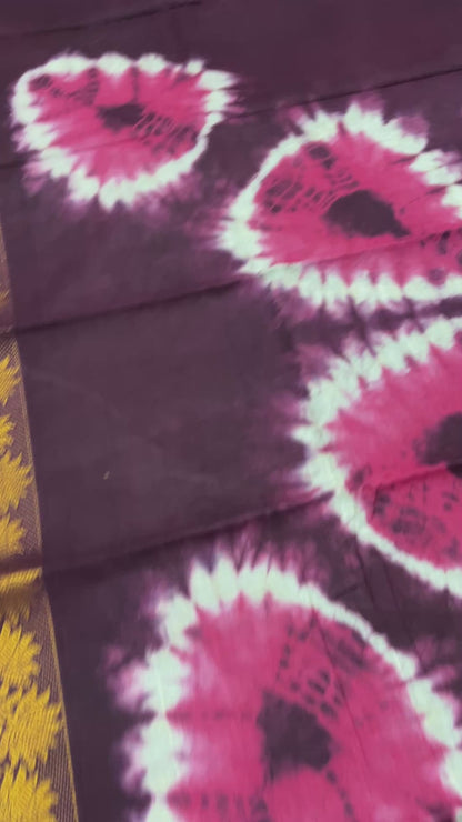 Sungudi Bandhani Saree