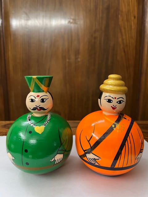 Raja Rani Balancing Dolls