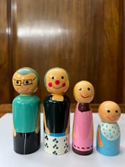 Mini Family Doll Set